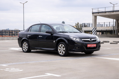 Продажа Opel Vectra C Рестайлинг 1.8 MT (122 л.с.) 2007 Черный в Автодом
