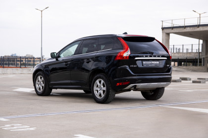 Продажа Volvo XC60 I Рестайлинг 2.0 AT (163 л.с.) 2014 Черный в Автодом