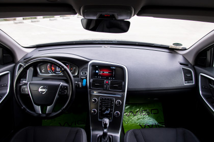 Продажа Volvo XC60 I Рестайлинг 2.0 AT (163 л.с.) 2014 Черный в Автодом