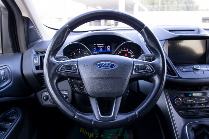 Продажа Ford Kuga II Рестайлинг 1.5 MT (120 л.с.) 2017 Черный в Автодом