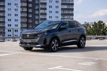 Продажа Peugeot 3008 II Рестайлинг 1.5 AT (130 л.с.) 2021 Серый в Автодом