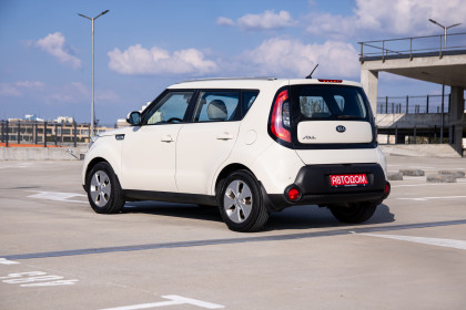 Продажа Kia Soul II 1.6 MT (124 л.с.) 2014 Белый в Автодом