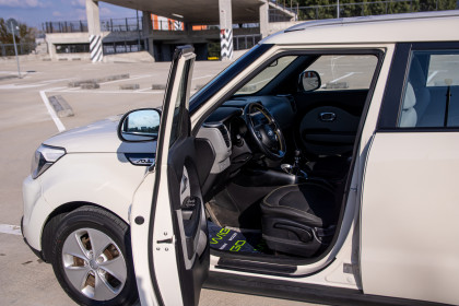 Продажа Kia Soul II 1.6 MT (124 л.с.) 2014 Белый в Автодом