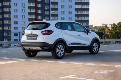 Продажа Renault Kaptur I 1.6 CVT (114 л.с.) 2016 Белый в Автодом