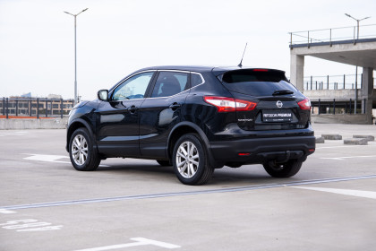 Продажа Nissan Qashqai II 2.0 MT (144 л.с.) 2015 Черный в Автодом