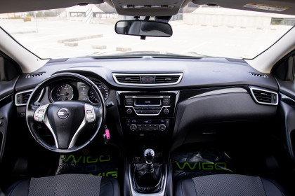 Продажа Nissan Qashqai II 2.0 MT (144 л.с.) 2015 Черный в Автодом