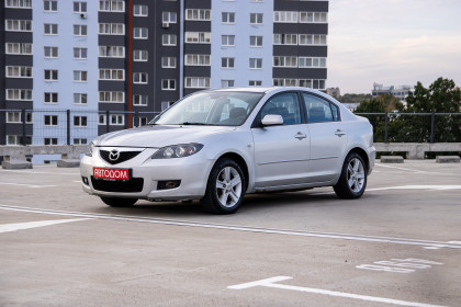 Продажа Mazda 3 I (BK) Рестайлинг 2.0 MT (150 л.с.) 2007 Серебристый в Автодом