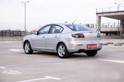 Продажа Mazda 3 I (BK) Рестайлинг 2.0 MT (150 л.с.) 2007 Серебристый в Автодом