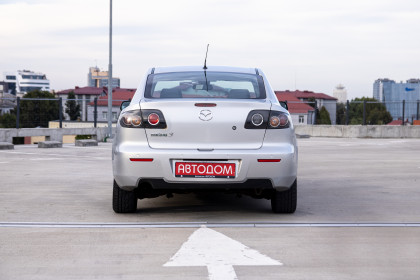 Продажа Mazda 3 I (BK) Рестайлинг 2.0 MT (150 л.с.) 2007 Серебристый в Автодом