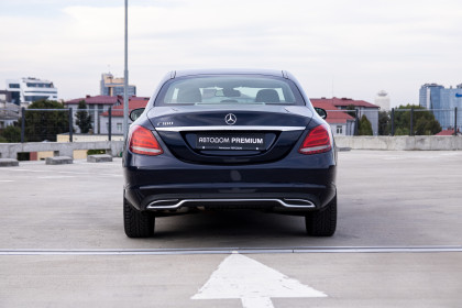 Продажа Mercedes-Benz C-Класс IV (W205) 180 1.6 AT (156 л.с.) 2014 Синий в Автодом