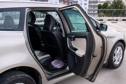 Продажа Volvo XC60 I Рестайлинг 2.4 AT (215 л.с.) 2014 Коричневый в Автодом