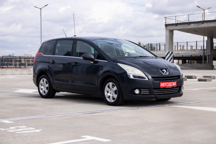 Продажа Peugeot 5008 I 1.6 MT (112 л.с.) 2011 Серый в Автодом