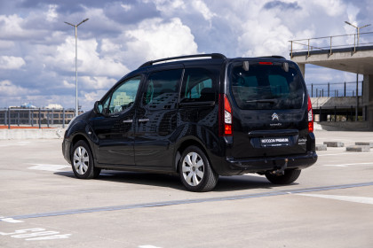 Продажа Citroen Berlingo II Рестайлинг 2 1.6 MT (90 л.с.) 2018 Черный в Автодом