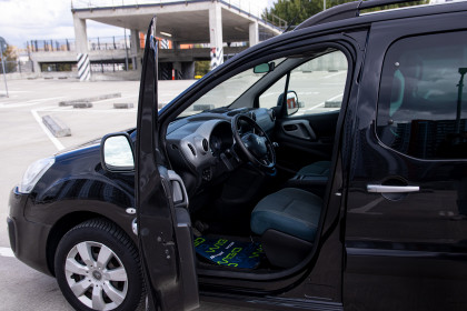 Продажа Citroen Berlingo II Рестайлинг 2 1.6 MT (90 л.с.) 2018 Черный в Автодом