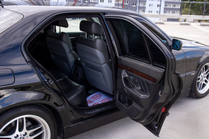 Продажа BMW 7 серии III (E38) Рестайлинг 740i 4.4 AT (286 л.с.) 1998 Черный в Автодом