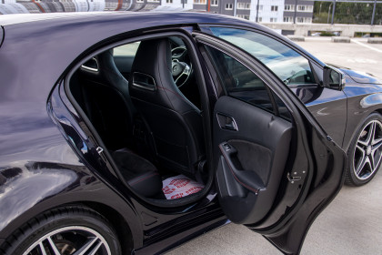 Продажа Mercedes-Benz A-Класс III (W176) 180 1.6 AMT (122 л.с.) 2014 Фиолетовый в Автодом