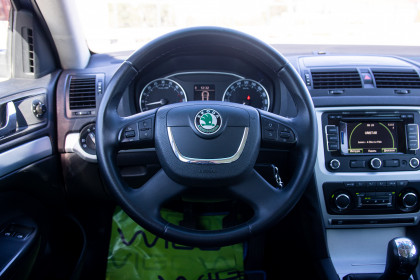Продажа Skoda Octavia II (A5) Рестайлинг 1.6 MT (105 л.с.) 2010 Синий в Автодом
