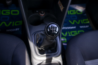 Продажа Volkswagen Polo V Рестайлинг 1.6 MT (105 л.с.) 2015 Серебристый в Автодом