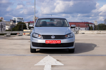 Продажа Volkswagen Polo V Рестайлинг 1.6 MT (105 л.с.) 2015 Серебристый в Автодом