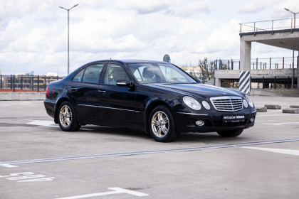 Продажа Mercedes-Benz E-Класс III (W211, S211) Рестайлинг 350 3.5 AT (272 л.с.) 2007 Черный в Автодом