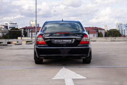 Продажа Mercedes-Benz E-Класс III (W211, S211) Рестайлинг 350 3.5 AT (272 л.с.) 2007 Черный в Автодом