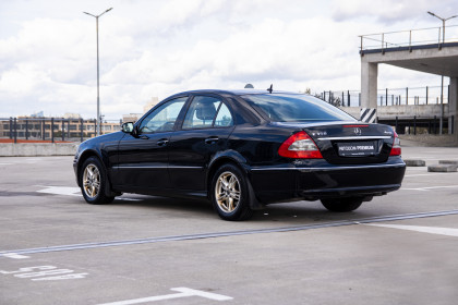 Продажа Mercedes-Benz E-Класс III (W211, S211) Рестайлинг 350 3.5 AT (272 л.с.) 2007 Черный в Автодом