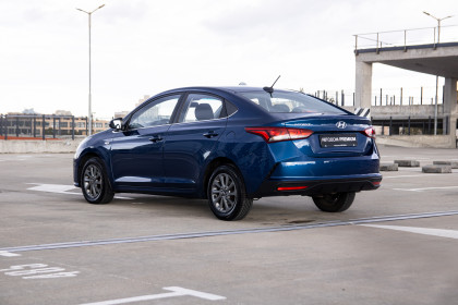 Продажа Hyundai Accent V Рестайлинг 1.6 AT (123 л.с.) 2021 Синий в Автодом
