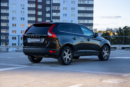 Продажа Volvo XC60 I 3.0 AT (304 л.с.) 2011 Черный в Автодом