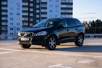 Продажа Volvo XC60 I 3.0 AT (304 л.с.) 2011 Черный в Автодом