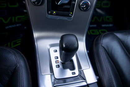 Продажа Volvo XC60 I 3.0 AT (304 л.с.) 2011 Черный в Автодом