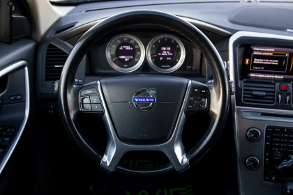 Продажа Volvo XC60 I 3.0 AT (304 л.с.) 2011 Черный в Автодом