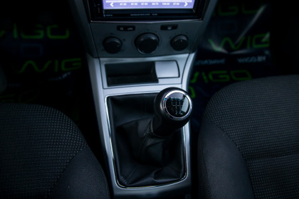 Продажа Opel Astra H Рестайлинг 1.4 MT (90 л.с.) 2009 Белый в Автодом