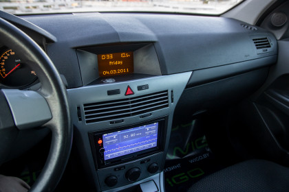 Продажа Opel Astra H Рестайлинг 1.4 MT (90 л.с.) 2009 Белый в Автодом