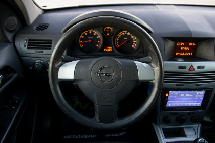 Продажа Opel Astra H Рестайлинг 1.4 MT (90 л.с.) 2009 Белый в Автодом