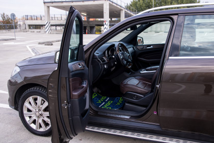 Продажа Mercedes-Benz M-Класс III (W166) 350 3.5 AT (306 л.с.) 2013 Коричневый в Автодом