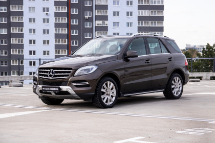 Продажа Mercedes-Benz M-Класс III (W166) 350 3.5 AT (306 л.с.) 2013 Коричневый в Автодом