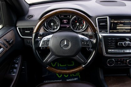 Продажа Mercedes-Benz M-Класс III (W166) 350 3.5 AT (306 л.с.) 2013 Коричневый в Автодом