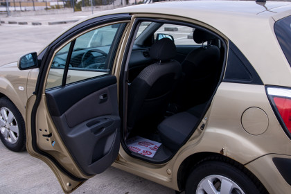Продажа Kia Rio II 1.6 MT (112 л.с.) 2008 Оранжевый в Автодом