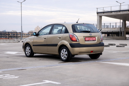 Продажа Kia Rio II 1.6 MT (112 л.с.) 2008 Оранжевый в Автодом