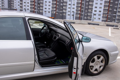 Продажа Peugeot 607 I Рестайлинг 2.0 MT (136 л.с.) 2007 Серебристый в Автодом