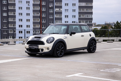Продажа Mini Hatch II (R56) Рестайлинг Cooper S 1.6 AT (184 л.с.) 2011 Черный в Автодом