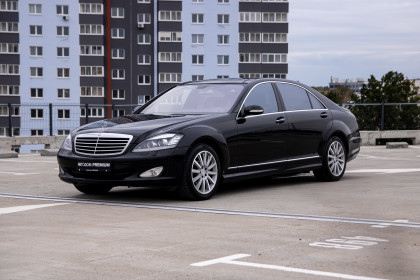 Продажа Mercedes-Benz S-Класс V (W221) 550 Long 5.5 AT (388 л.с.) 2006 Черный в Автодом
