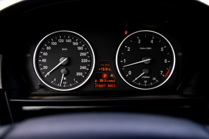 Купить BMW 5 серии V (E60/E61) Рестайлинг 520i 2.0 AT (170 л.с.) 2008 Черный в Автодом Продажа BMW 5 серии V (E60/E61) Рестайлинг 520i 2.0 AT (170 л.с.) 2008 Черный в Автодом