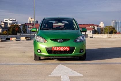 Купить Mazda 2 II (DE) 1.3 MT (86 л.с.) 2008 Зеленый в Автодом Продажа Mazda 2 II (DE) 1.3 MT (86 л.с.) 2008 Зеленый в Автодом