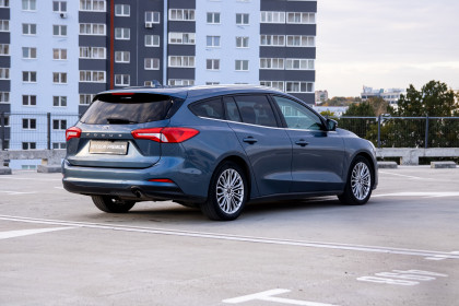 Купить Ford Focus IV 1.5 MT (120 л.с.) 2018 Синий в Автодом Продажа Ford Focus IV 1.5 MT (120 л.с.) 2018 Синий в Автодом