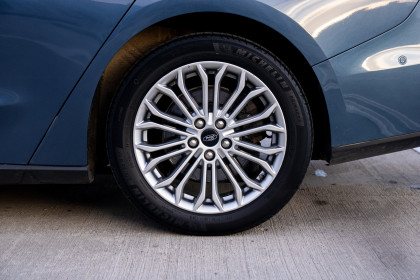 Купить Ford Focus IV 1.5 MT (120 л.с.) 2018 Синий в Автодом Продажа Ford Focus IV 1.5 MT (120 л.с.) 2018 Синий в Автодом