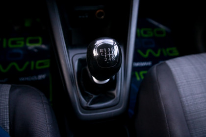 Купить Kia Venga I 6-speed 1.4 MT (90 л.с.) 2011 Серебристый в Автодом Продажа Kia Venga I 6-speed 1.4 MT (90 л.с.) 2011 Серебристый в Автодом