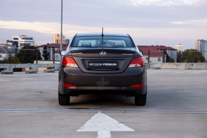 Купить Hyundai Solaris I Рестайлинг 1.6 MT (123 л.с.) 2015 Коричневый в Автодом Продажа Hyundai Solaris I Рестайлинг 1.6 MT (123 л.с.) 2015 Коричневый в Автодом