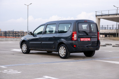 Купить Dacia Logan I 1.6 MT (87 л.с.) 2008 Серебристый в Автодом Продажа Dacia Logan I 1.6 MT (87 л.с.) 2008 Серебристый в Автодом