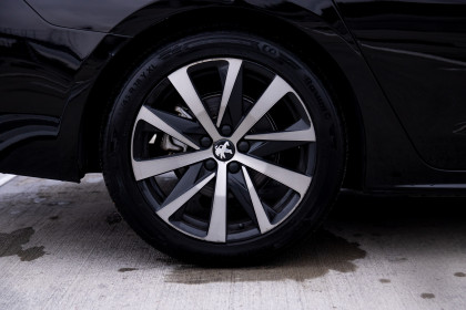 Купить Peugeot 508 II 1.5 AT (130 л.с.) 2019 Черный в Автодом Продажа Peugeot 508 II 1.5 AT (130 л.с.) 2019 Черный в Автодом